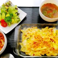 マカロニグラタン＆彩りサラダ・コンソメスープ