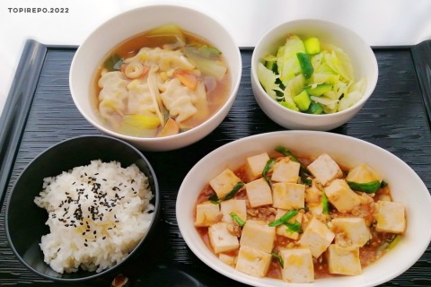麻婆豆腐＆水餃子スープ。さくらリンツと新旧カットコーム